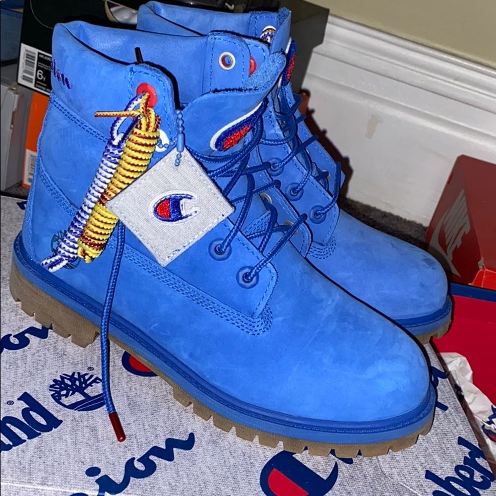 Blue ChampionxTimberland Boots - Picture 7 of 7